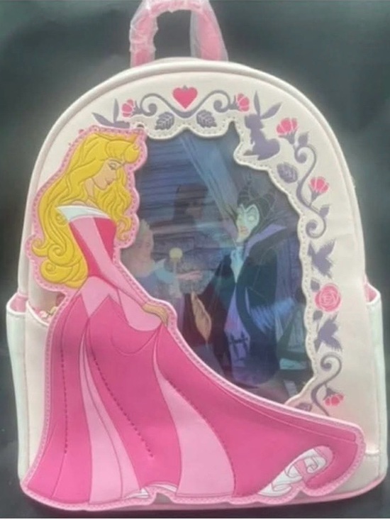707Street Loungfly Pink
Sleeping Beauty Aurora Mini
Backpack main image 4